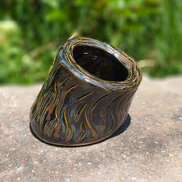 🪵 Whispering Stump Salt Cellar